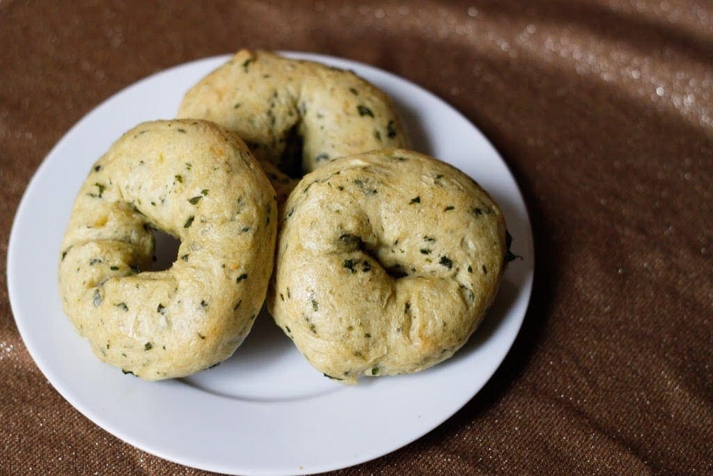Guest Tuesdays: in the kitchen with Melissah's kale bagels!