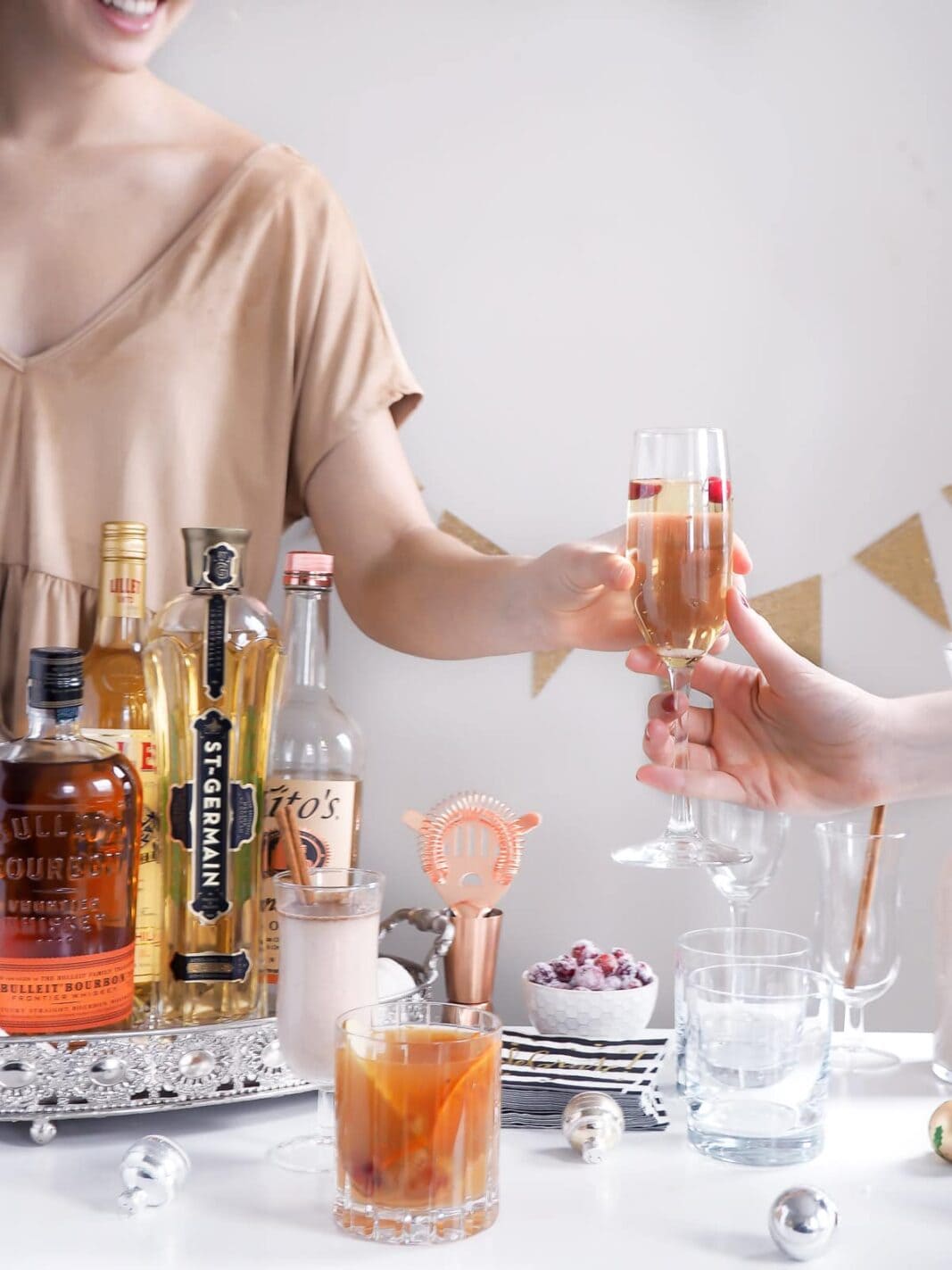 The secrets to a successful holiday cocktail party are revealed in this easy how to!