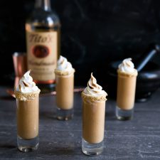 Boozy Pumpkin Pie Shooters