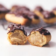 Caramelized Banana Cream Pie Eclairs