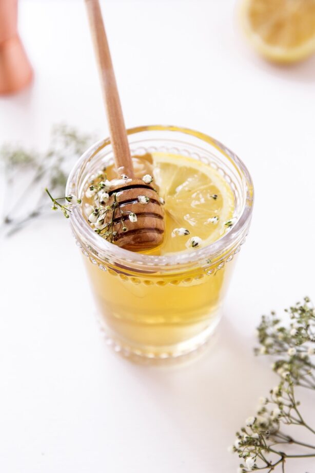 The Spring Buzz: a refreshing cocktail of freshly steeped chamomile tea, whiskey, elderflower liqueur, and honey.