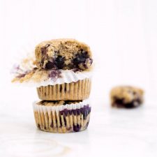 140 Calorie Blueberry Banana Oat Flour Muffins