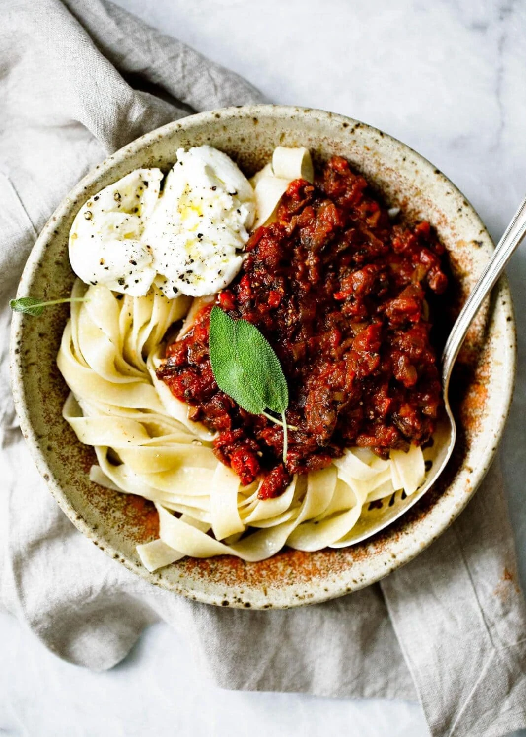 A mushroom bolognese so hearty and delicious you won't notice it's meatless!