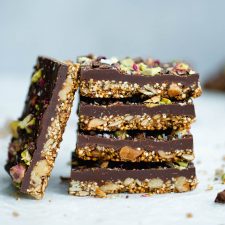 Seedy Quinoa Chocolate Bark