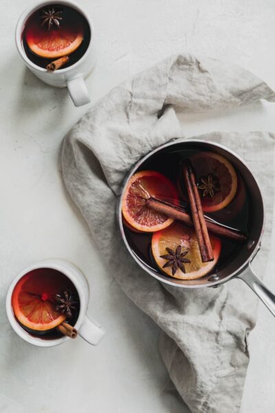 A super easy Mulled Wine that takes 5 minutes to put together. Perfect for your next holiday party or family gathering!