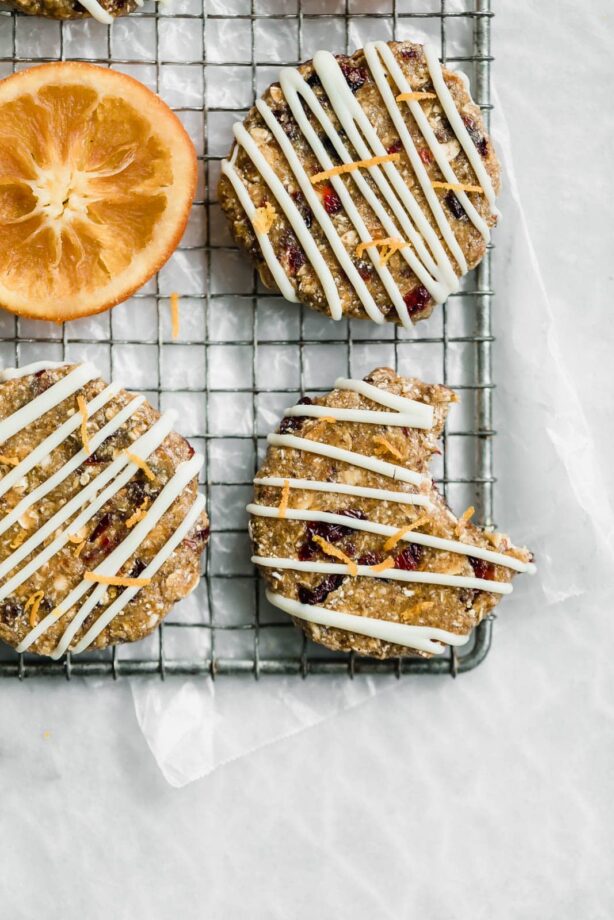 Raw, gluten-free, and vegan, these No-Bake Cranberry Orange Breakfast Bars are the best way to start your day.