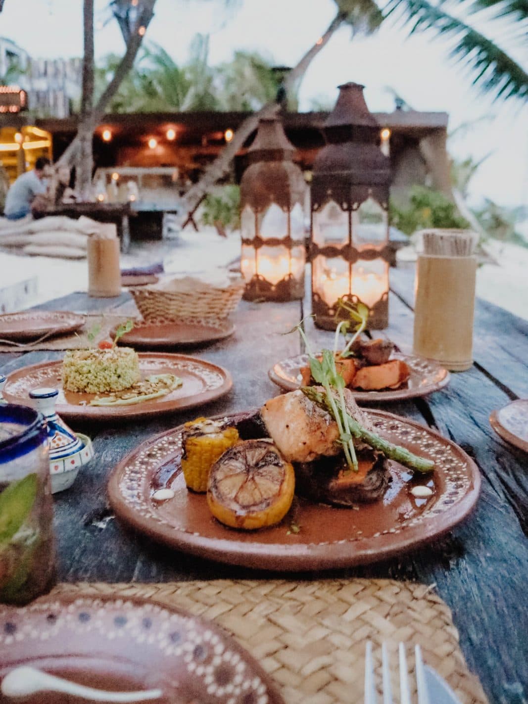 tulum restaurant tips