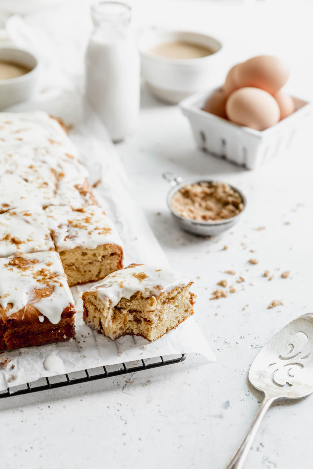 Buttery cinnamon roll cake swirled with ribbons of cinnamon and topped with a cream cheese glaze. All the decadence of a Cinnabon in half the time.