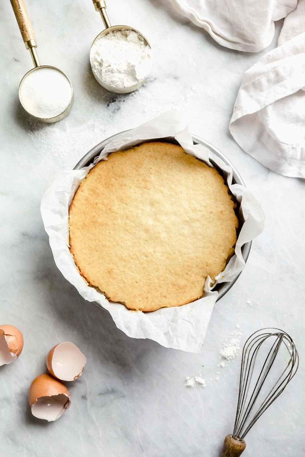 Sour Cream Vanilla Cake Recipe