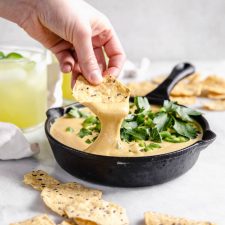 Vegan Cashew Queso