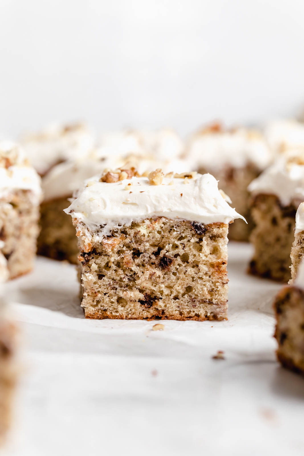 Fluffy and moist brown butter banana cake with cream cheese frosting. YUM.