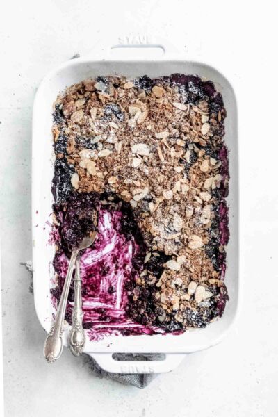 easy and healthy vegan blueberry crisp for all your fresh blueberries