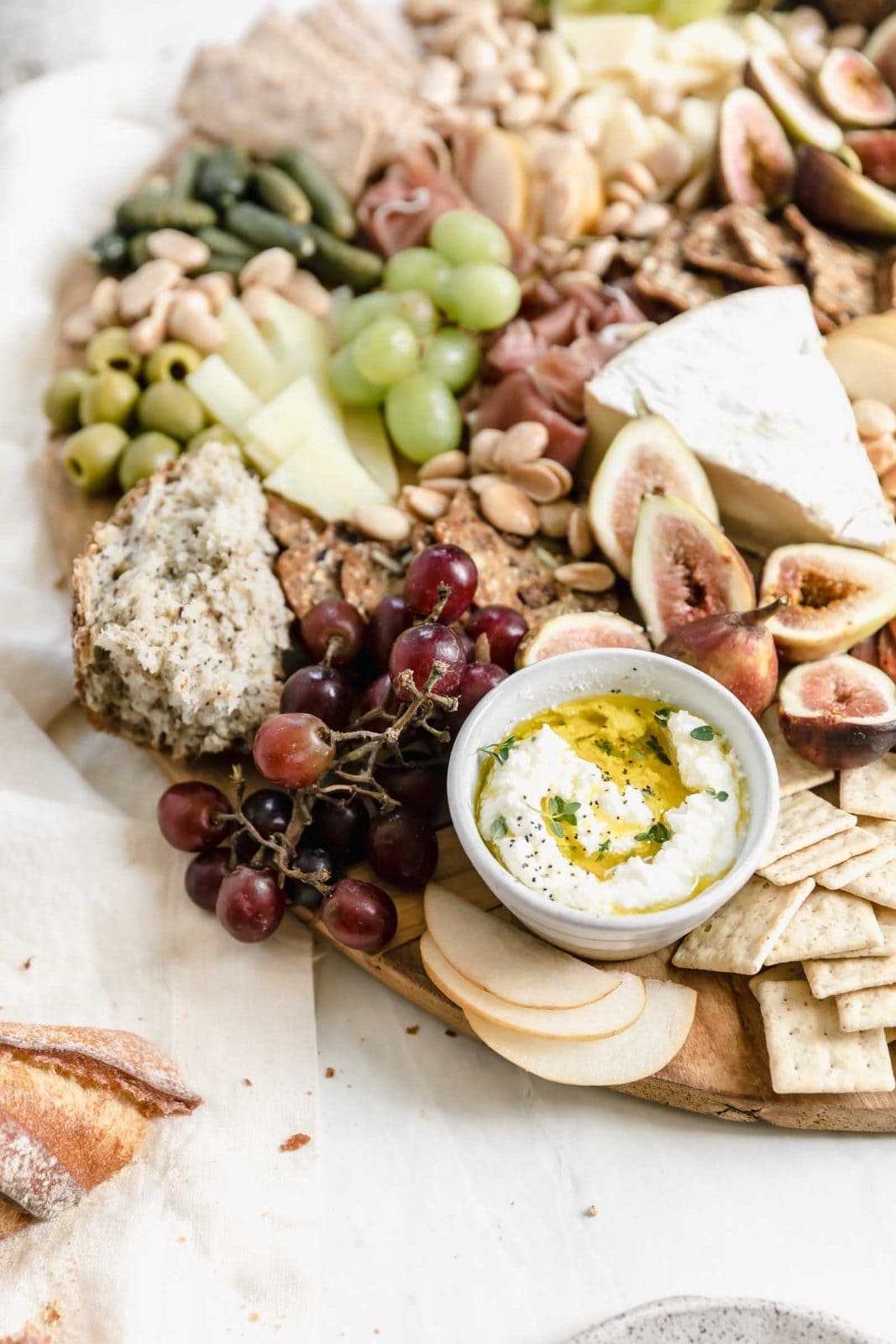 how to make the perfect instagrammable cheeseboard