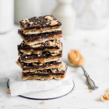 Peanut Butter Saltine Toffee Bark
