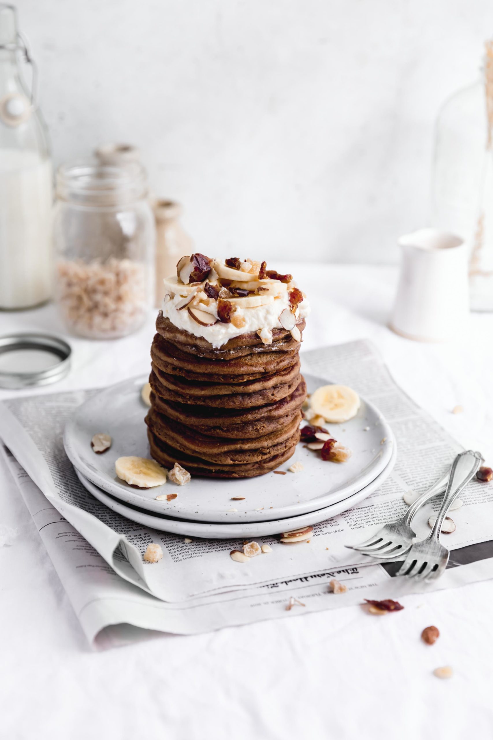 Start your Christmas morning off right with a fat stack of these fluffy gingerbread pancakes. Topped with a healthy pour of maple syrup, these pancakes are perfect for the holidays!