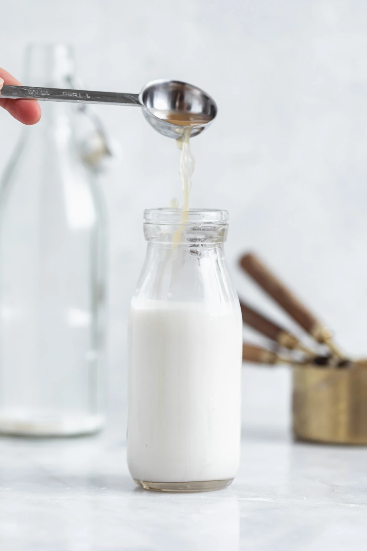 how to make buttermilk substitute