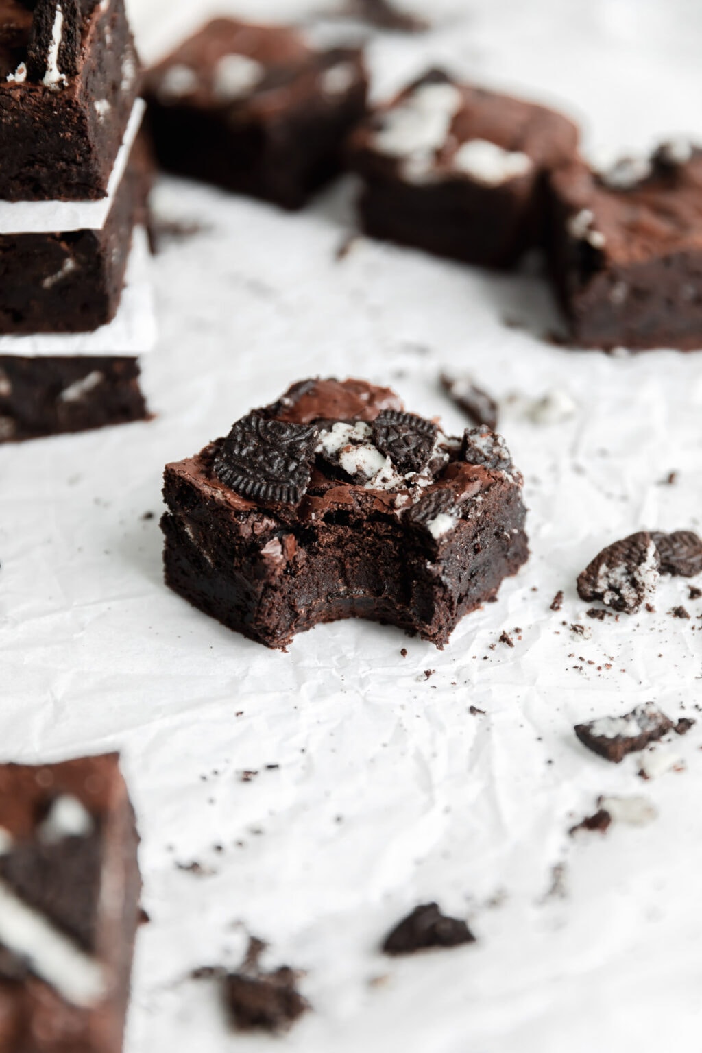 Fudgy Oreo Brownies - Broma Bakery