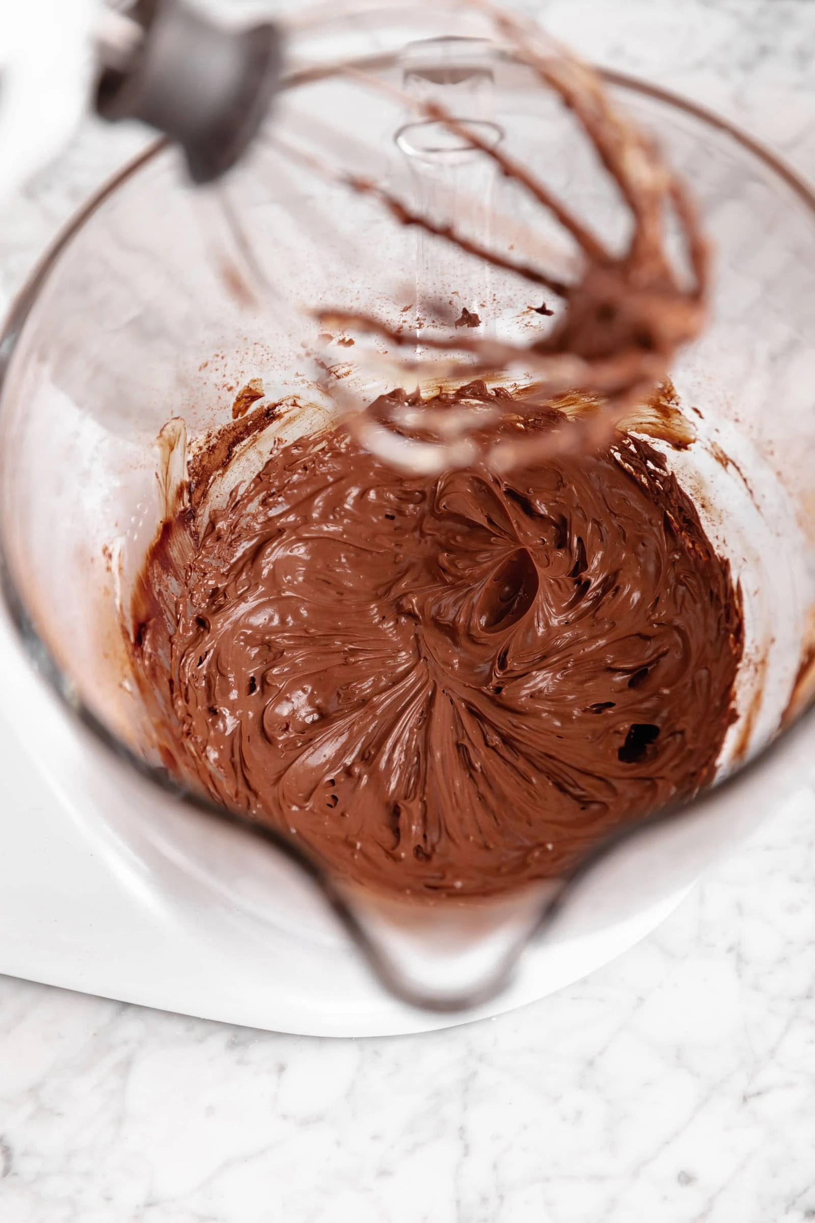 perfect chocolate frosting in a standmixer