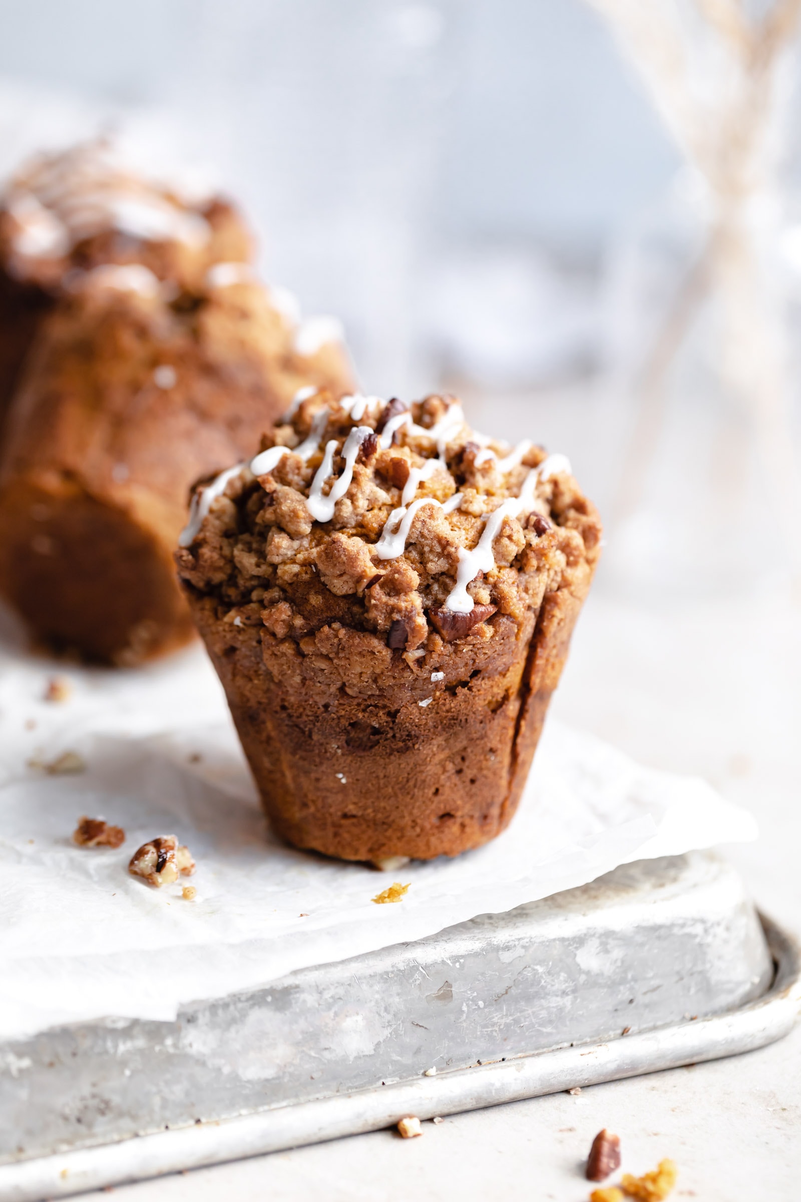 pumpkin muffin with streusel and glaze