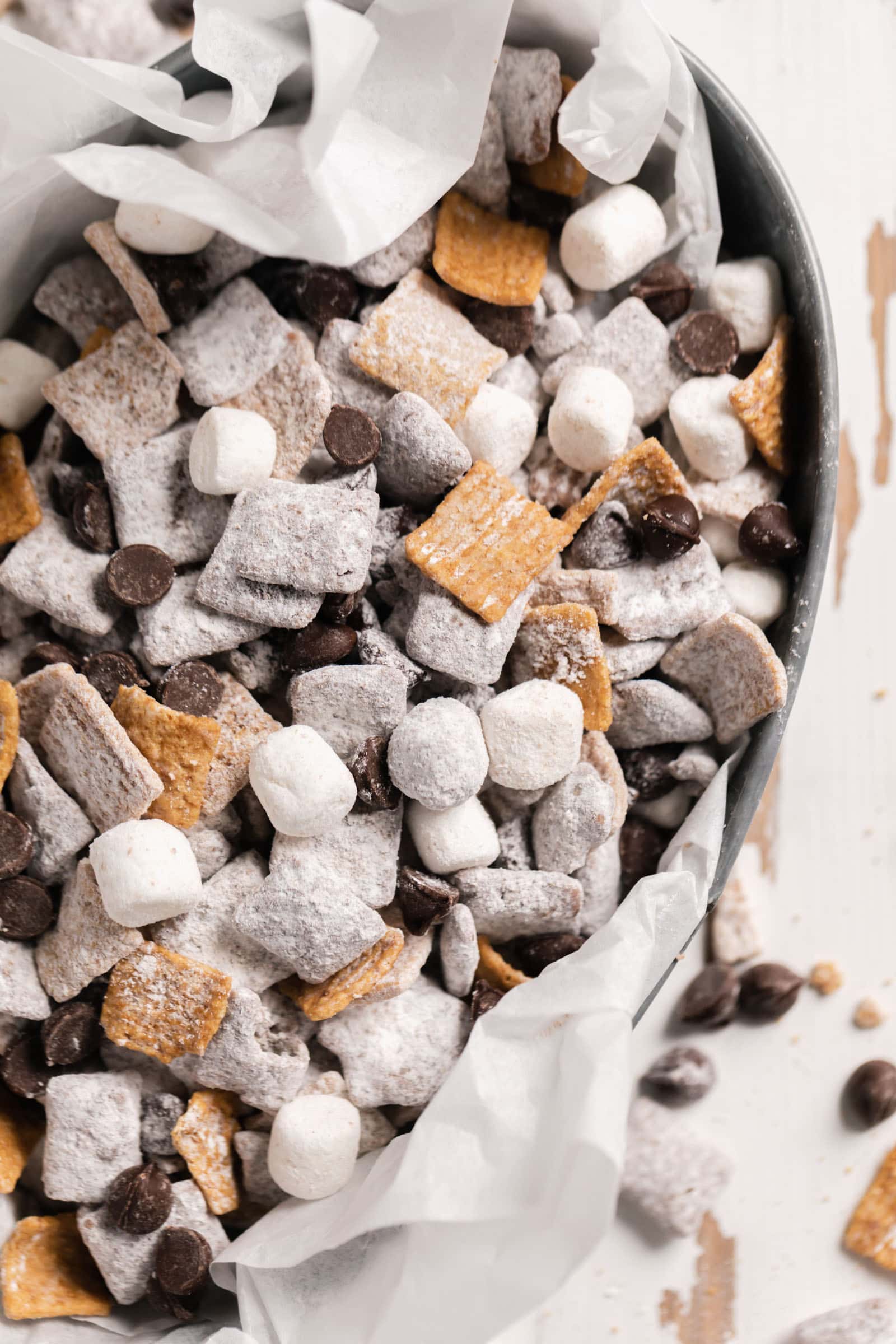s'mores muddy buddies with chex cereal, marshmallows, and golden graham