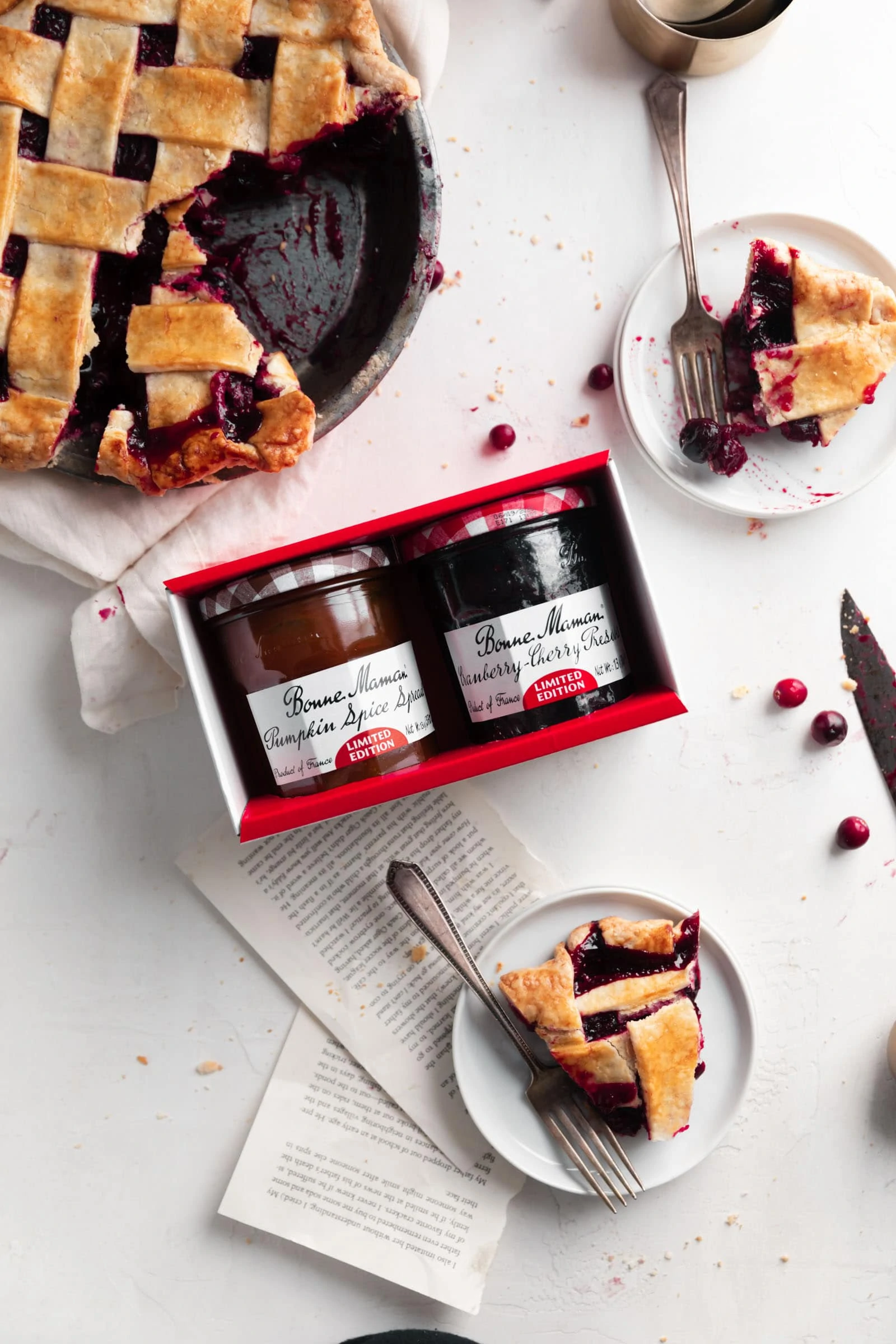 cranberry cherry preserves and pumpkin spice spread