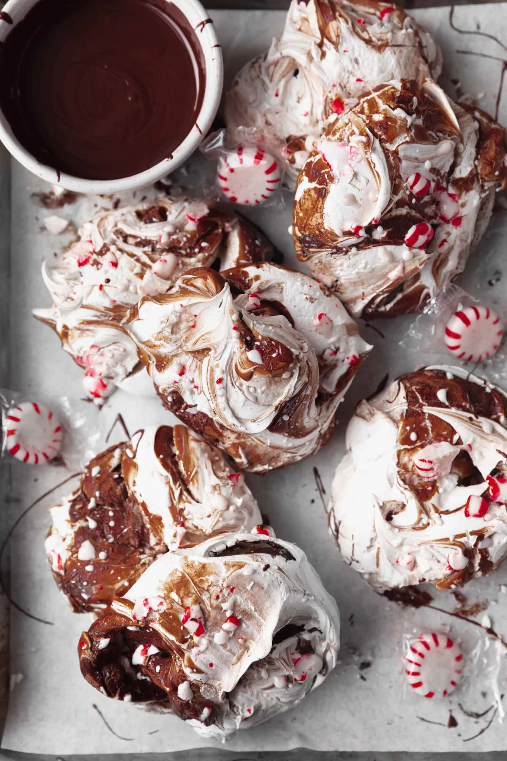 chocolate peppermint meringues with chocolate swirl