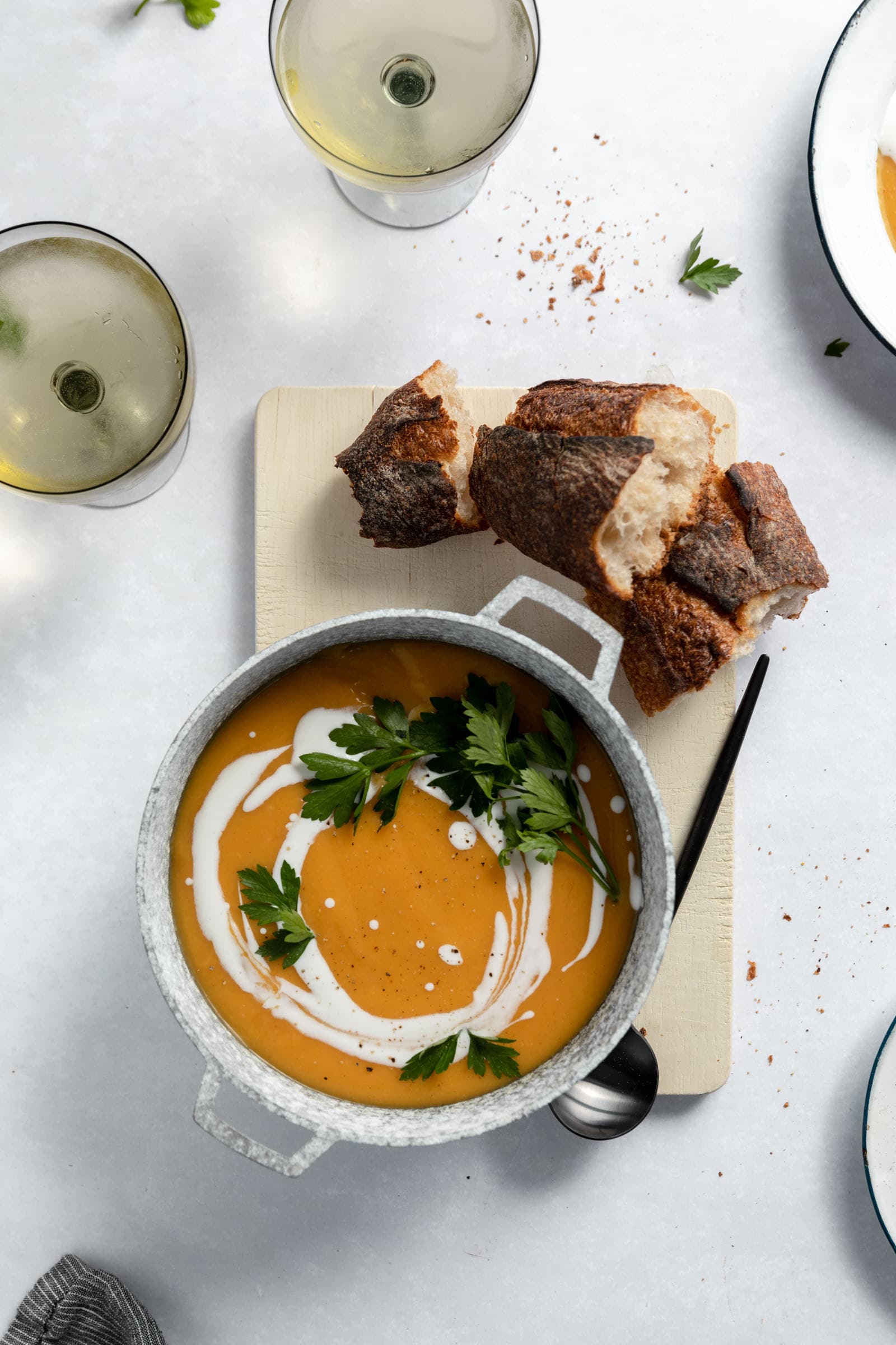 butternut squash soup with breed and wine