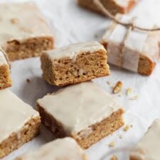 Maple Chai Blondies