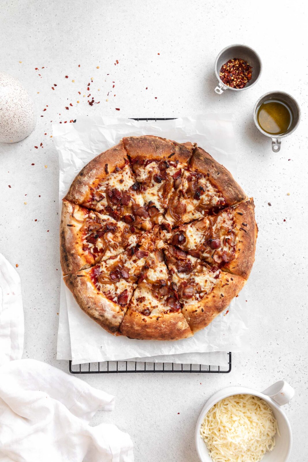 barbecue bacon pizza with caramelized onions