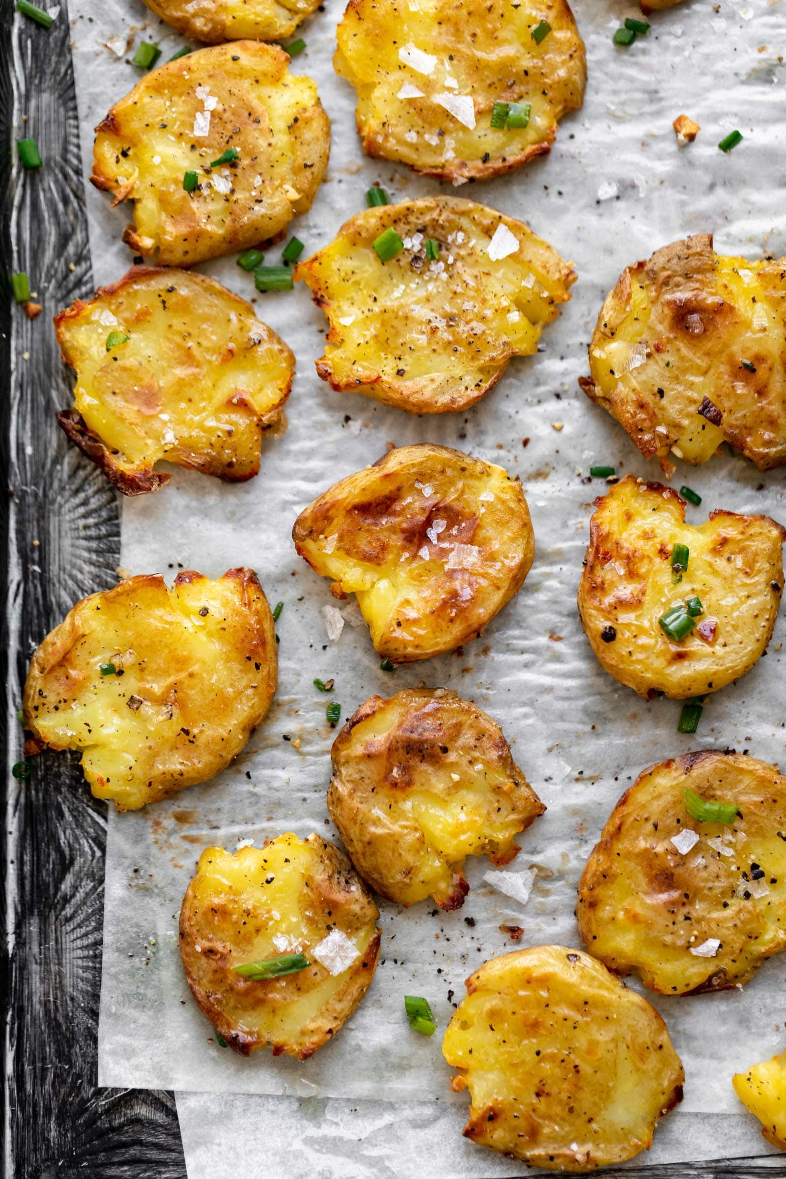 Air Fryer Smashed Potatoes - Broma Bakery