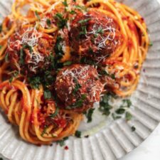 The Best Ever Vegetarian Meatballs