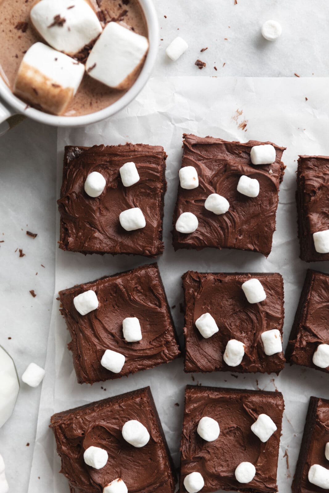 hot cocoa brownies with mini marshmallows