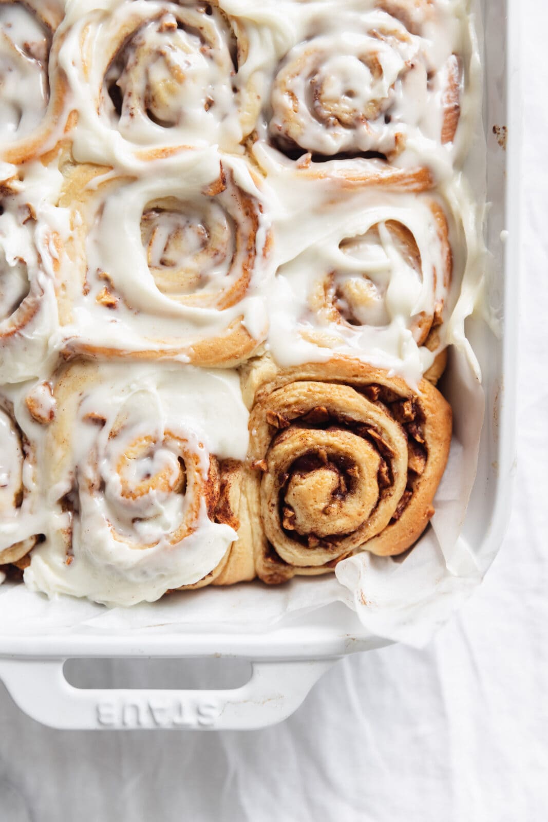 apple cinnamon rolls with cream cheese frosting