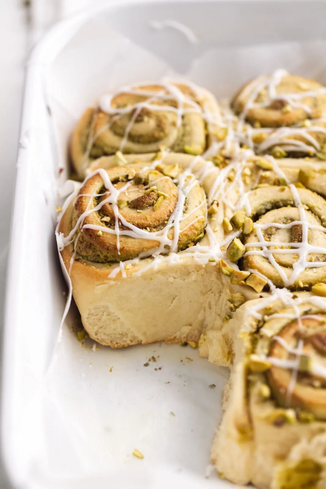 pistachio sweet rolls