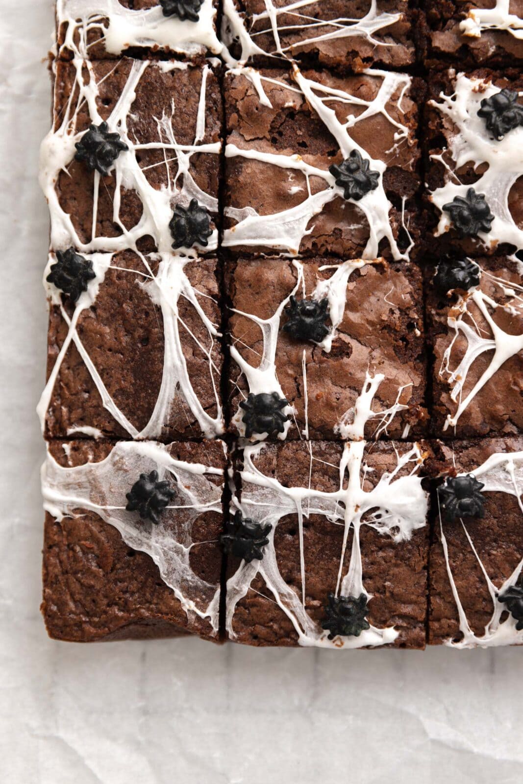 spider web marshmallow brownies