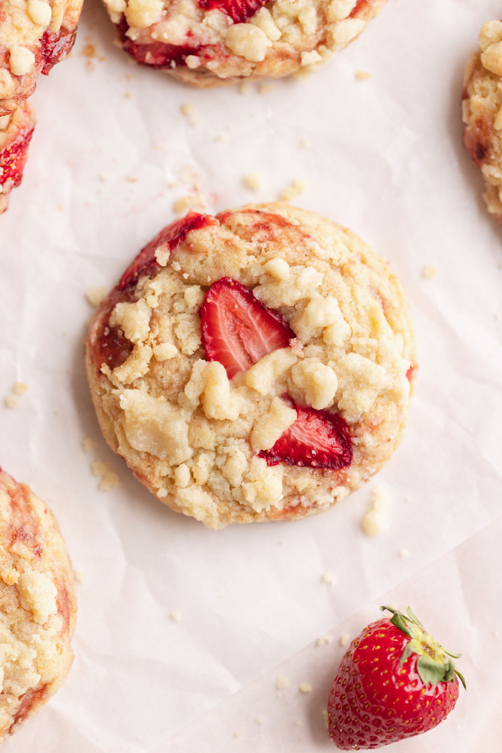 Strawberry Shortcake Cookies - Broma Bakery - Karinokada