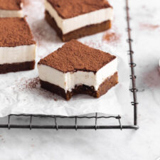 Tiramisu Blondies