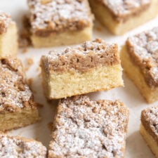 Classic Crumb Cake