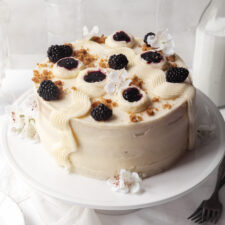 Blackberry Crumble Cake