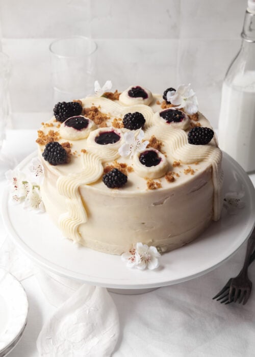 Blackberry Crumble Cake