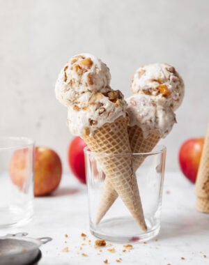 Apple Crisp Ice Cream