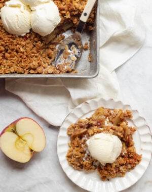 Double Crumble Apple Crisp