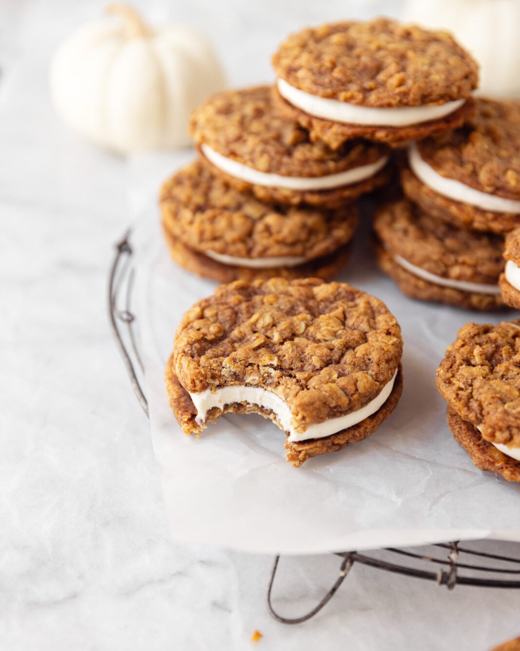Pumpkin Oatmeal Cream Pies